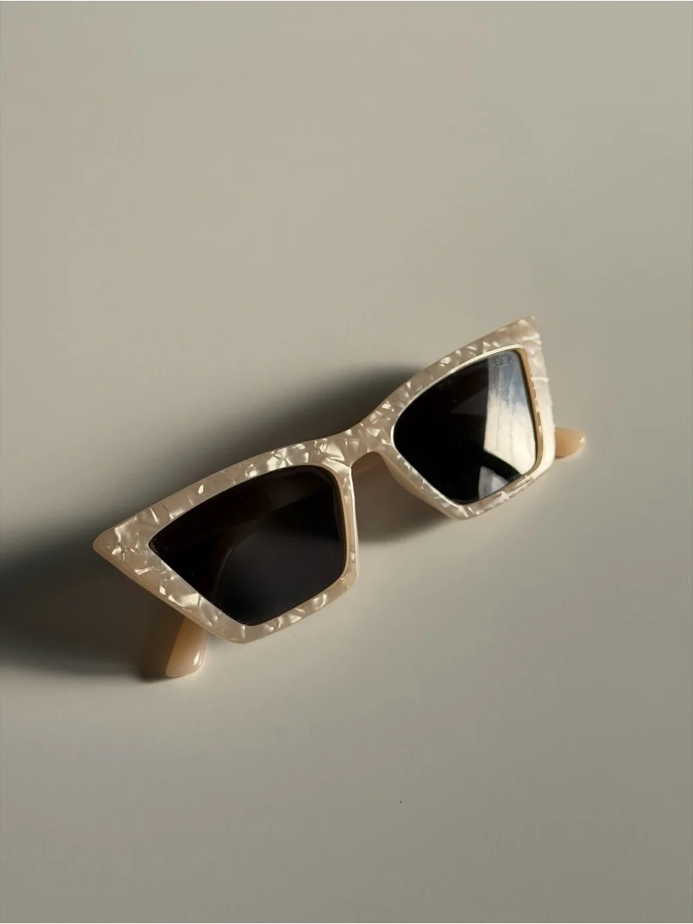 I SEA Pearlized Off-White Cat-Eye Sunglasses